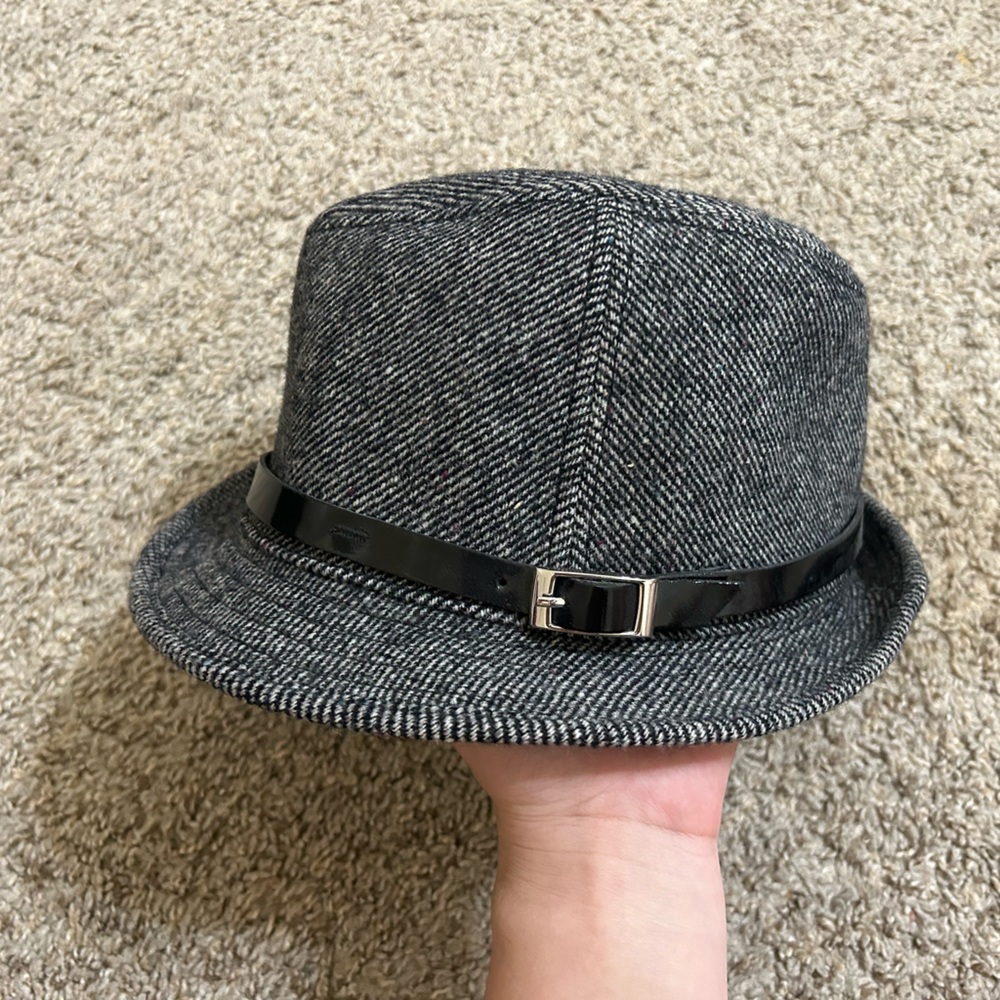 NWT Banana Republic Gray Herringbone Fedora Black Patent Band Wool Blend S/M